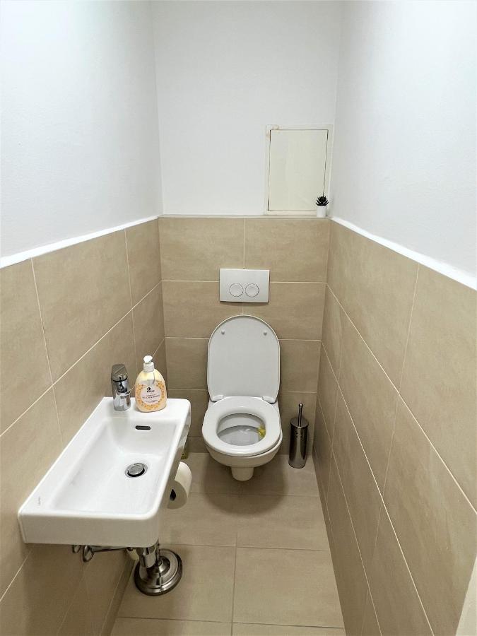 Unique Apartment Center เวียนนา ภายนอก รูปภาพ